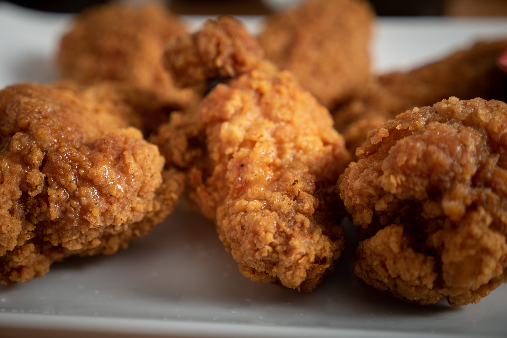 1/2 pound wings (6 wings) Classic Burger
